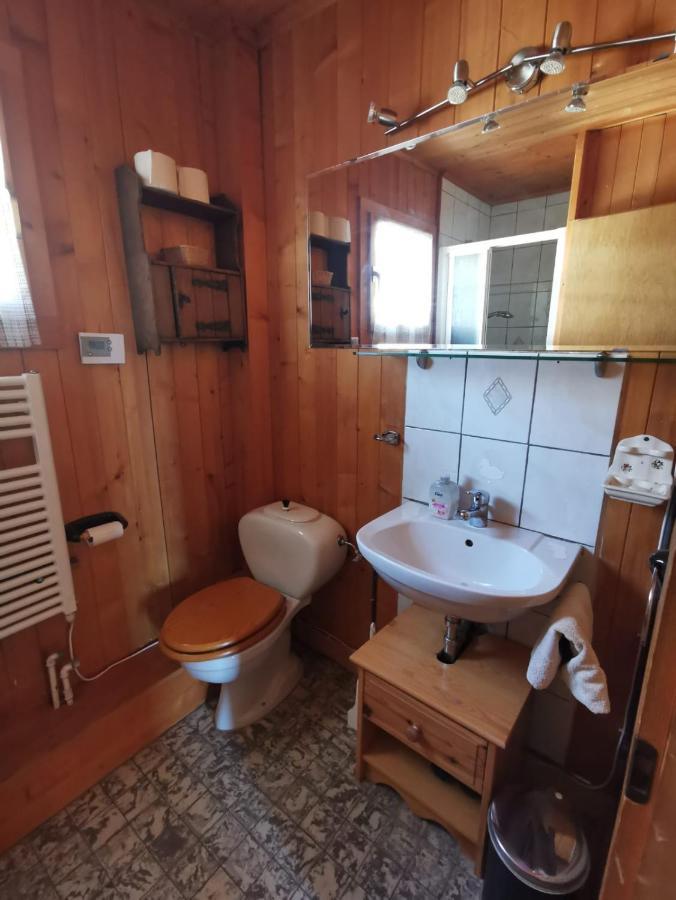 Chalet Traditionnel Avec Jacuzzi Exterieur Bex Bagian luar foto