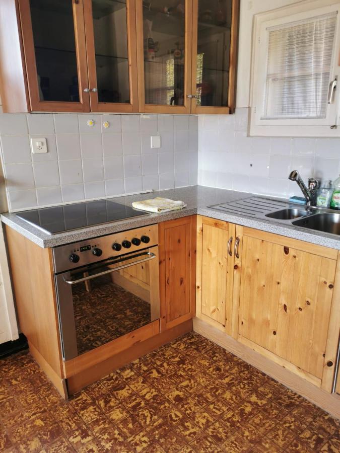 Chalet Traditionnel Avec Jacuzzi Exterieur Bex Bagian luar foto