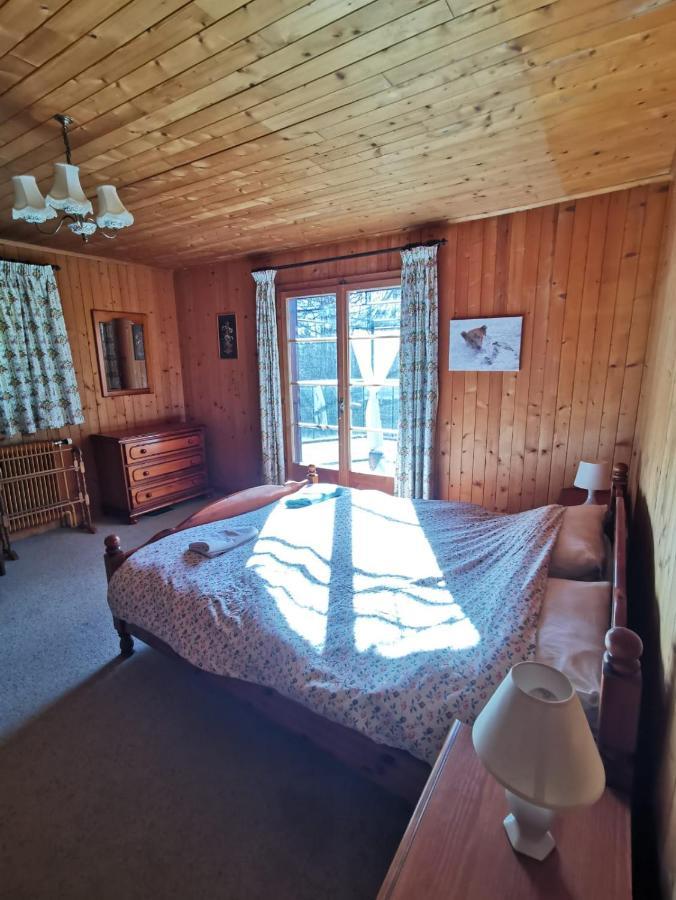 Chalet Traditionnel Avec Jacuzzi Exterieur Bex Bagian luar foto